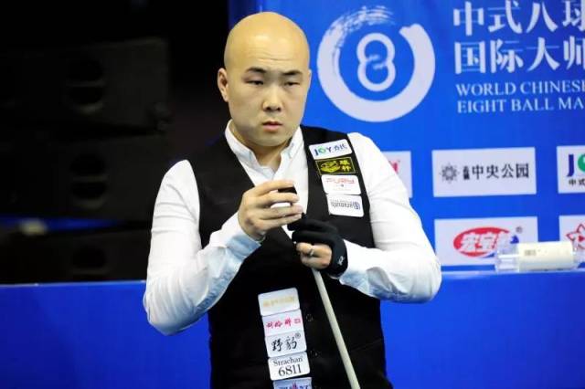 表现的同时 表现的同时